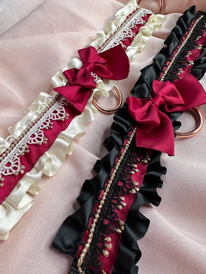 Vibrators Danelle Dark Arts Rose Gold Romance Collar Red